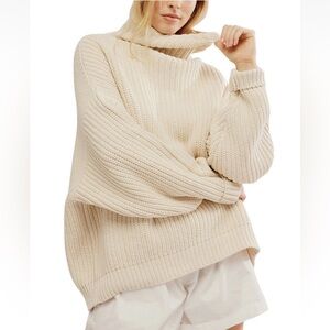 NWT Free People
Women's Swim Too Deep Oversized Sweater